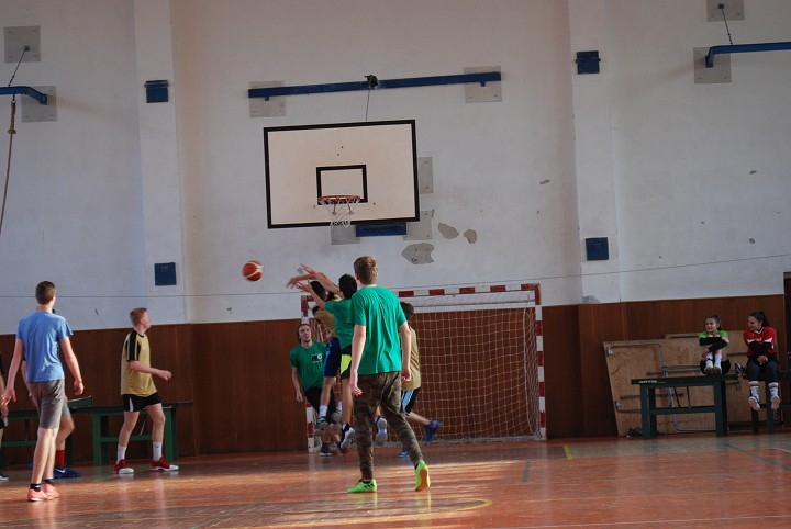 img00137.jpg