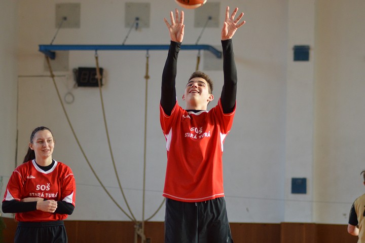 img00070.jpg